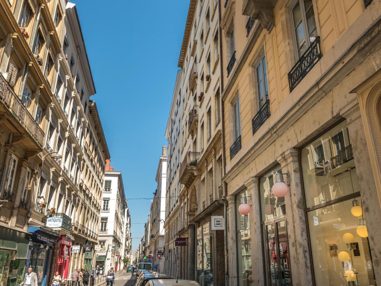 MiHotel Comte Lyon Buitenkant foto